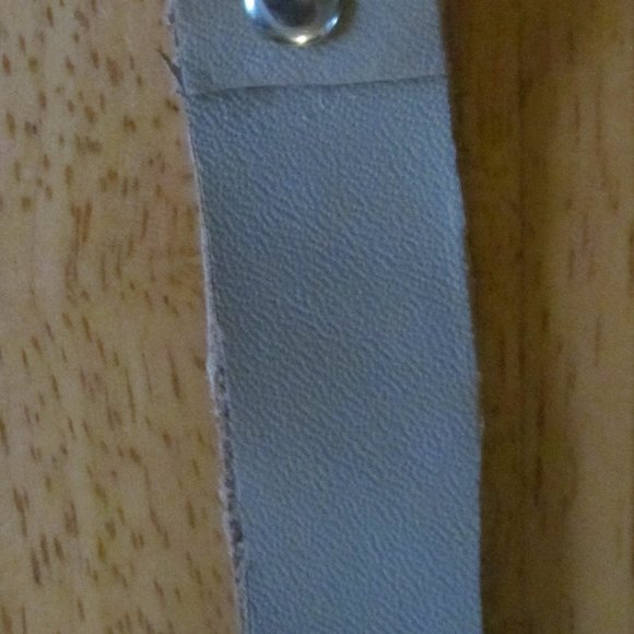 Leather Keychain - Picture 3 of 4